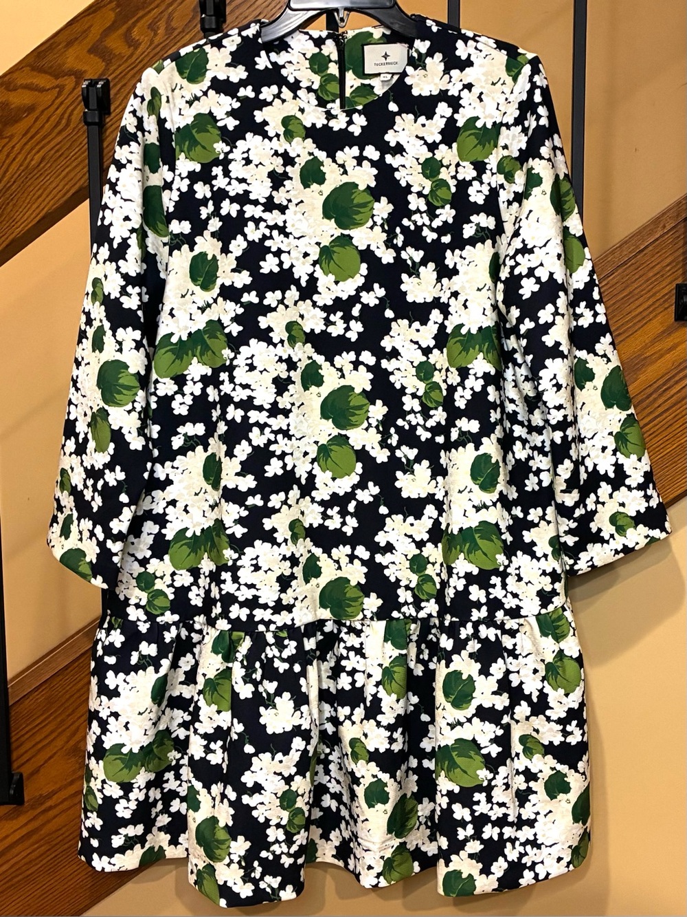 Tuckernuck Dress Noir Hydrangea Blooms zip back black green floral SZ. XL